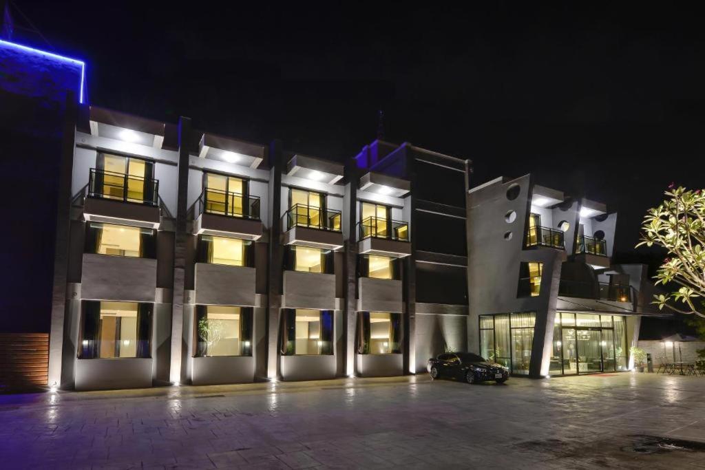 M Hotel Caotun Eksteriør bilde
