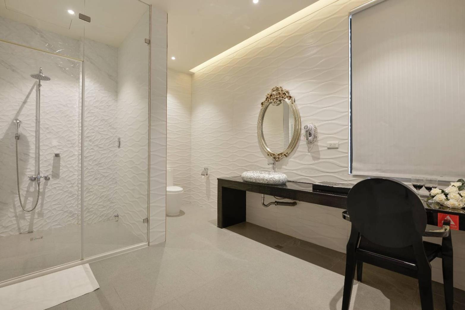 M Hotel Caotun Rom bilde